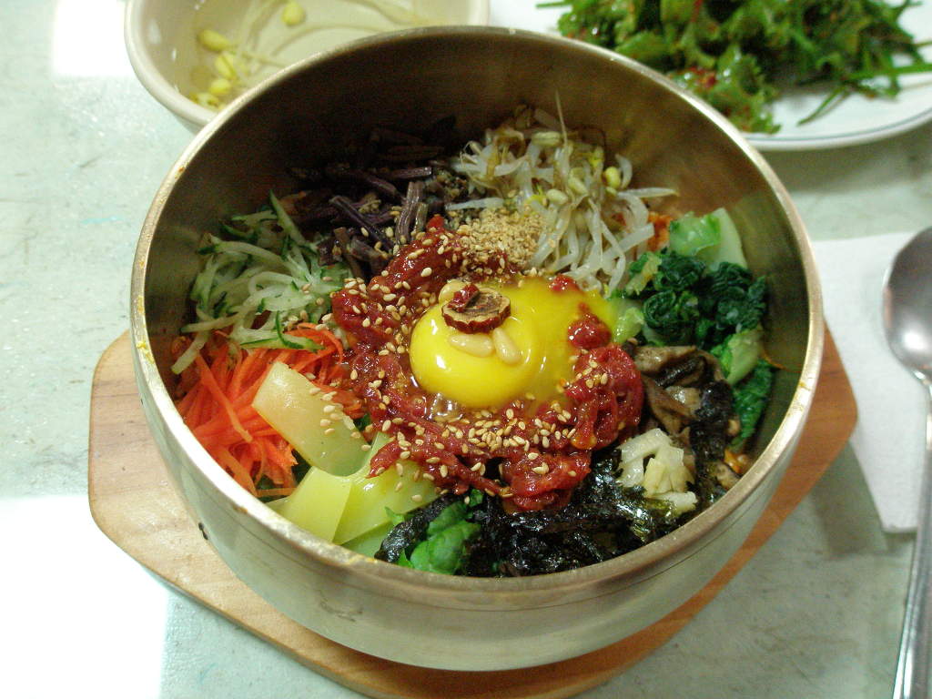 Beef Tartare Bibimbap