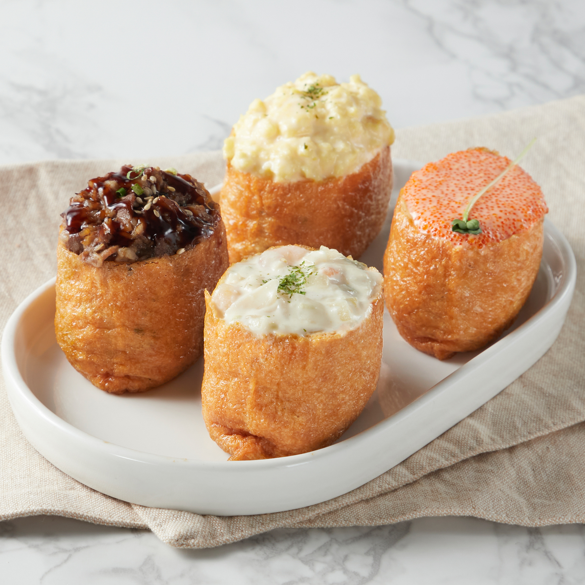 모모의 추천 1. ‘뚱’ 유부초밥 4pcs 사진